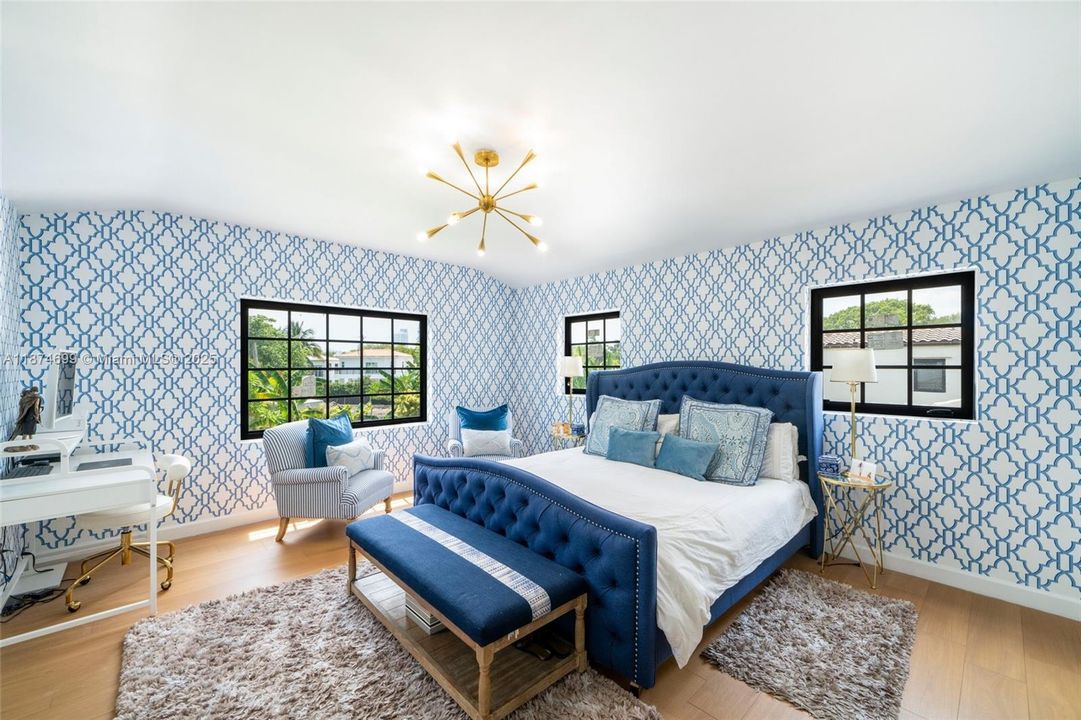 For Sale: $4,375,000 (5 beds, 5 baths, 3522 Square Feet)