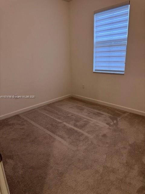 Под контрактом: $3,200 (3 спален, 2 ванн, 1344 Квадратных фут)