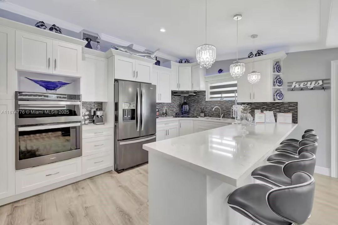 For Sale: $1,450,000 (4 beds, 4 baths, 1517 Square Feet)