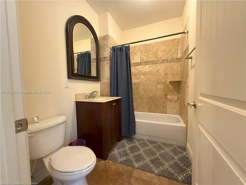 For Sale: $329,900 (3 beds, 2 baths, 1323 Square Feet)