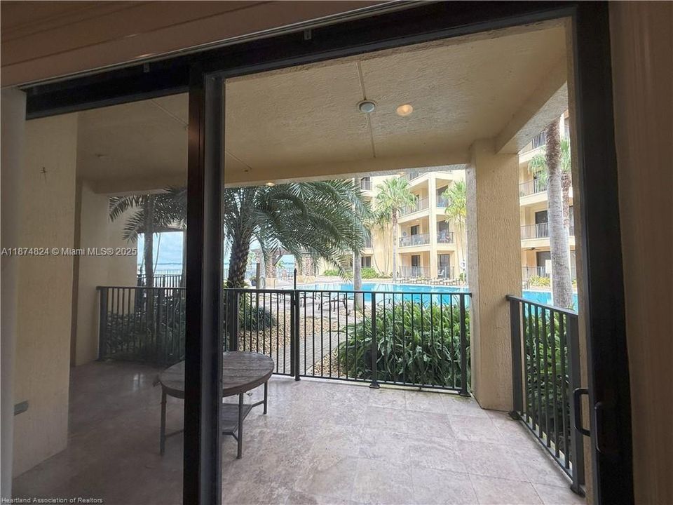 For Sale: $329,900 (3 beds, 2 baths, 1323 Square Feet)