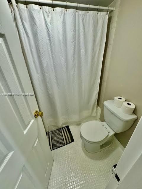 最近售出: $158,000 (2 贝兹, 2 浴室, 1040 平方英尺)