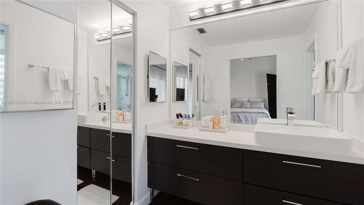 待售: $688,000 (3 贝兹, 2 浴室, 1520 平方英尺)