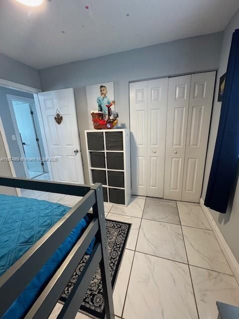 На продажу: $554,900 (3 спален, 1 ванн, 1058 Квадратных фут)