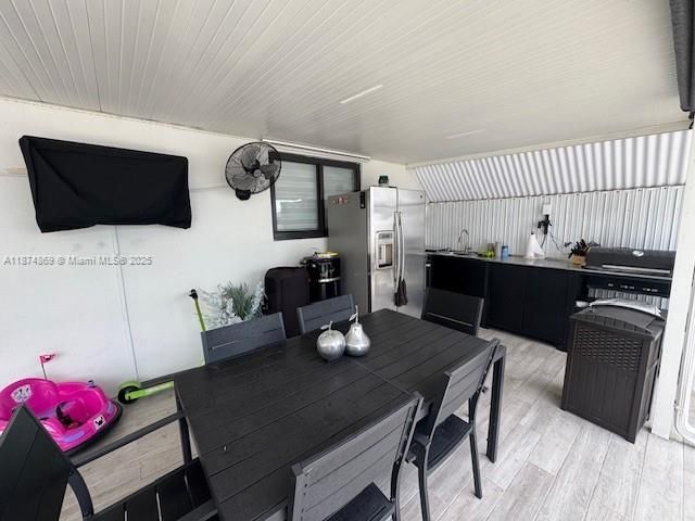 На продажу: $554,900 (3 спален, 1 ванн, 1058 Квадратных фут)