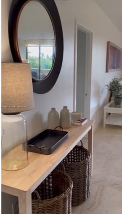 For Rent: $3,000 (3 beds, 2 baths, 1600 Square Feet)