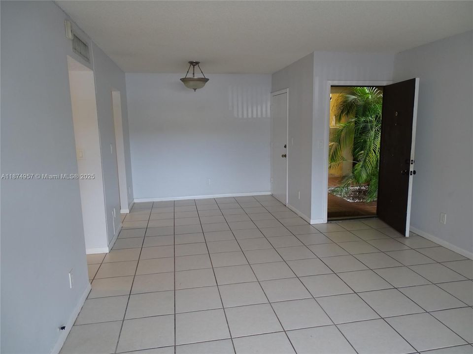 Enjoy two convenient access points, with the option to use the front door.