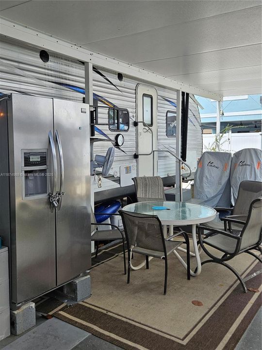 待售: $375,000 (2 贝兹, 1 浴室, 0 平方英尺)