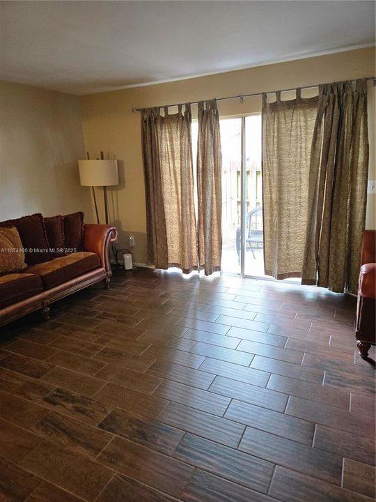 For Rent: $1,750 (2 beds, 2 baths, 0 Square Feet)