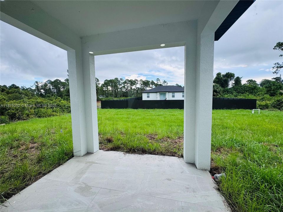 最近租的: $2,250 (3 贝兹, 2 浴室, 0 平方英尺)