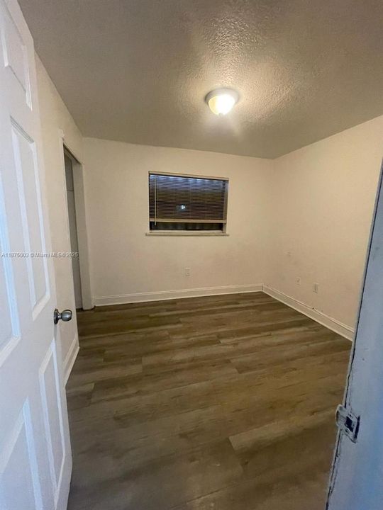 Недавно арендовано: $2,550 (4 спален, 2 ванн, 0 Квадратных фут)