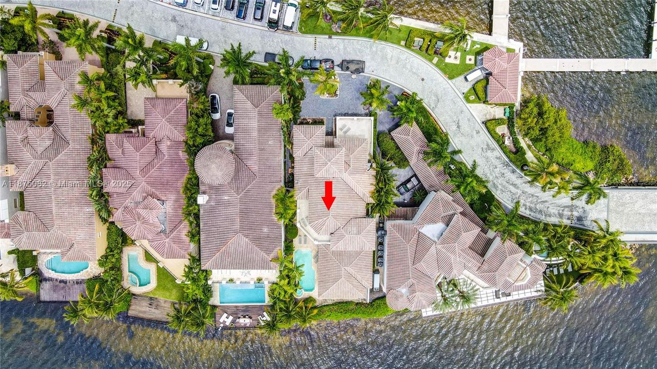 For Sale: $9,999,999 (4 beds, 5 baths, 5319 Square Feet)