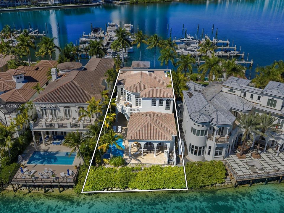 На продажу: $9,999,999 (5 спален, 5 ванн, 5319 Квадратных фут)