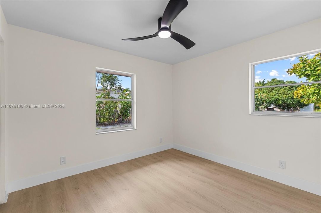 Recently Sold: $353,000 (3 beds, 2 baths, 1134 Square Feet)