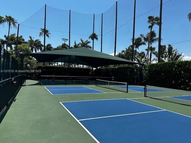 For Sale: $13,500,000 (3 beds, 3 baths, 3667 Square Feet)