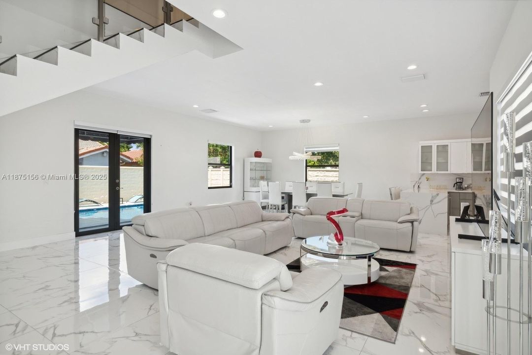 For Sale: $1,550,000 (5 beds, 4 baths, 3342 Square Feet)