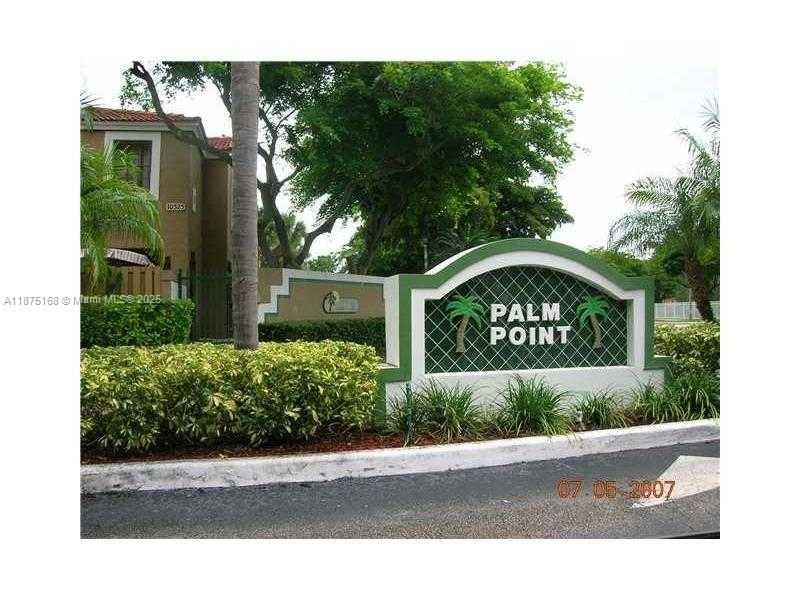Recently Rented: $2,550 (2 beds, 1 baths, 1050 Square Feet)