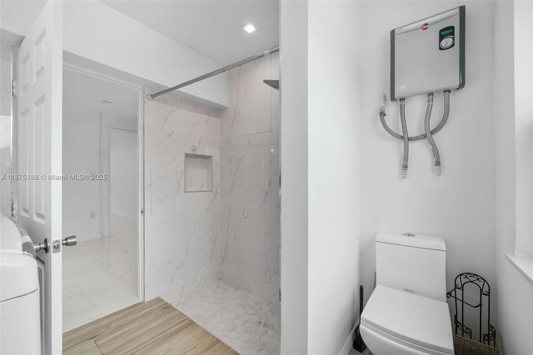 En Venta: $850,000 (0 camas, 0 baños, 2116 Pies cuadrados)