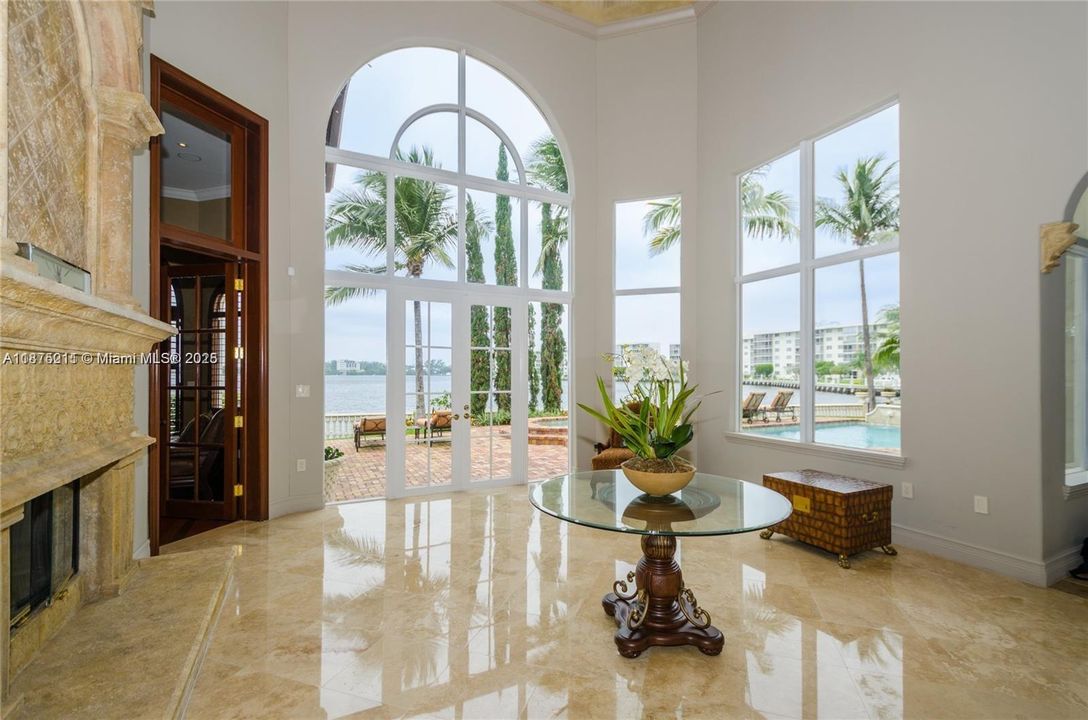 For Rent: $37,000 (5 beds, 5 baths, 5987 Square Feet)