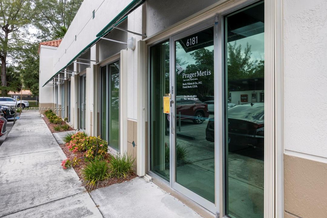 Active With Contract: $1,114,000 (0 beds, 0 baths, 0 Square Feet)