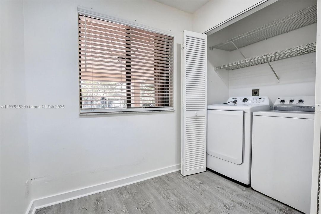 Full size washer/dryer