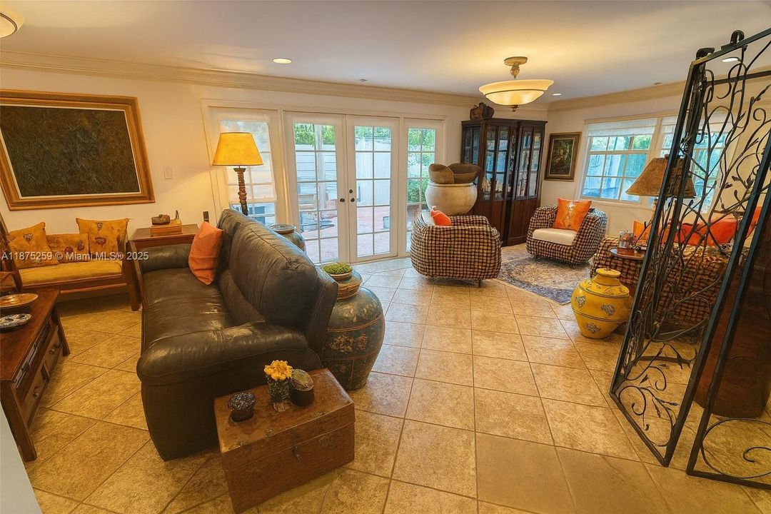 En Venta: $3,200,000 (4 camas, 3 baños, 2958 Pies cuadrados)