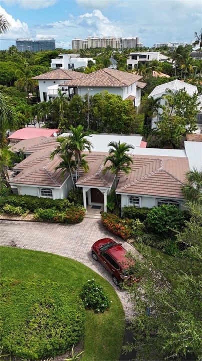 En Venta: $3,200,000 (4 camas, 3 baños, 2958 Pies cuadrados)