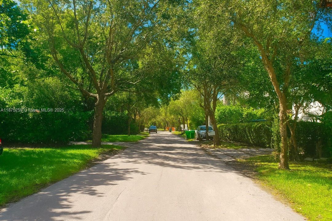 En Venta: $3,200,000 (4 camas, 3 baños, 2958 Pies cuadrados)