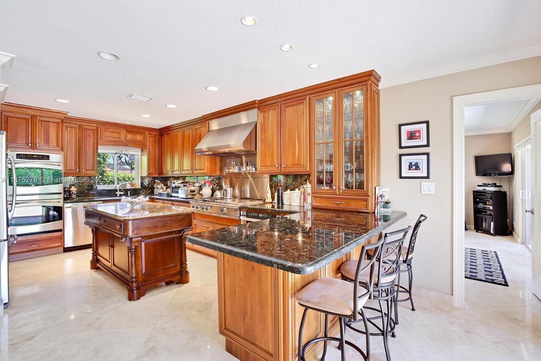 Active With Contract: $1,798,000 (3 beds, 2 baths, 1892 Square Feet)