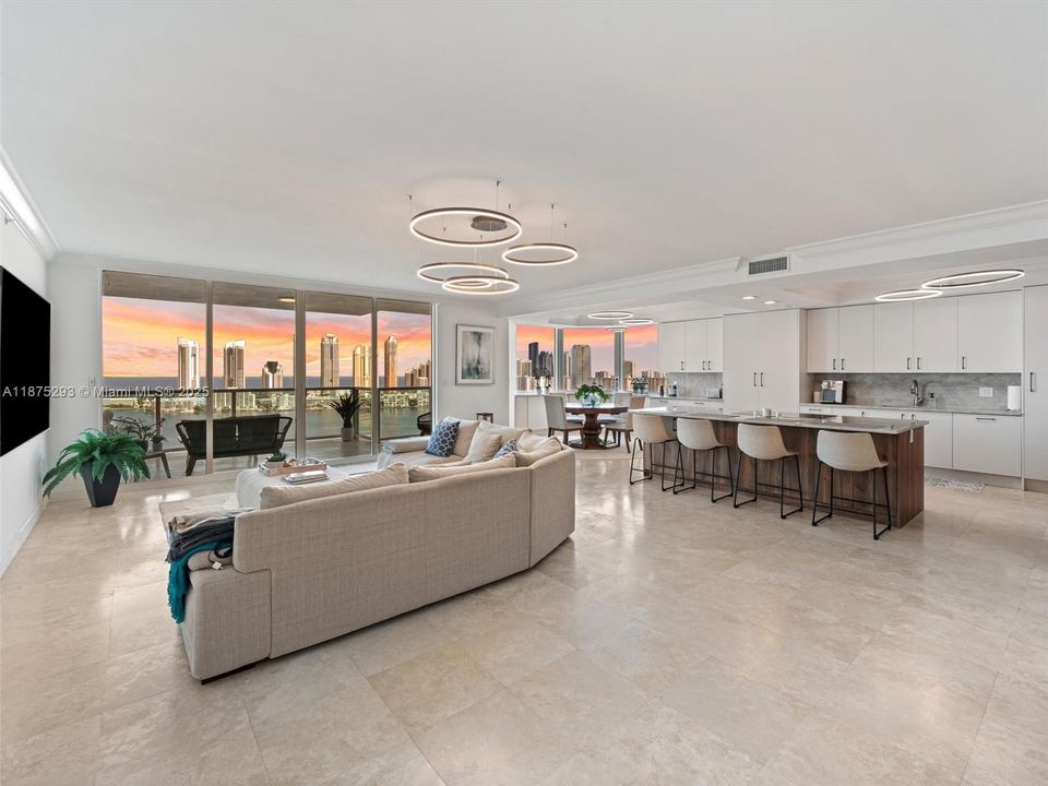 Active With Contract: $2,799,000 (4 beds, 4 baths, 3620 Square Feet)