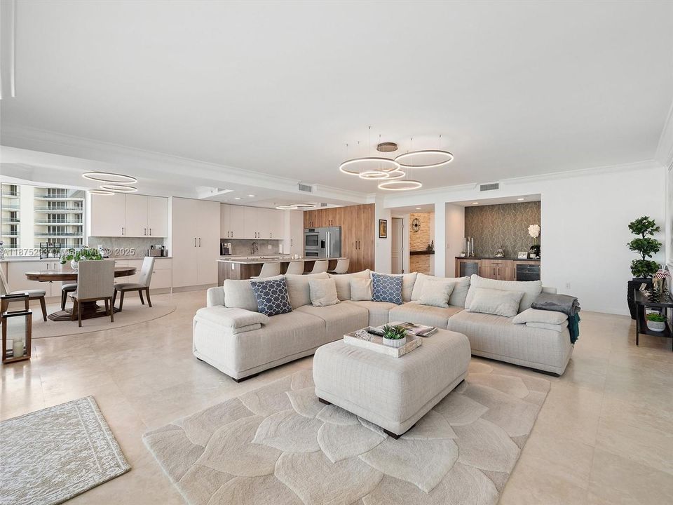 Active With Contract: $2,799,000 (4 beds, 4 baths, 3620 Square Feet)