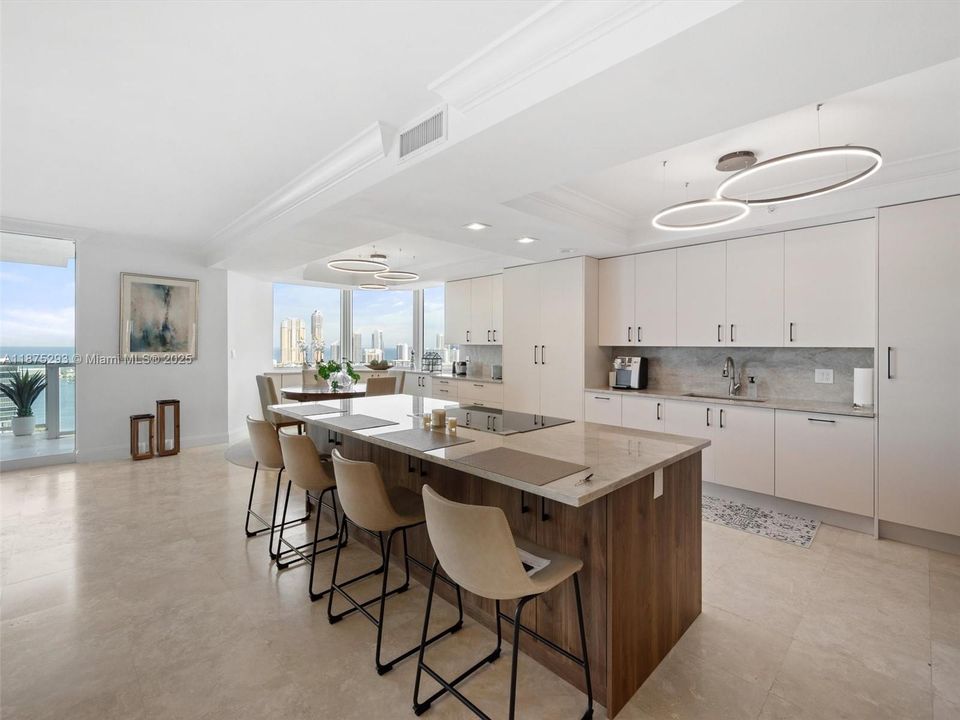 Active With Contract: $2,799,000 (4 beds, 4 baths, 3620 Square Feet)