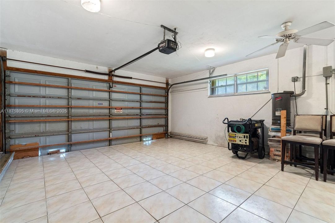 For Sale: $1,099,000 (3 beds, 2 baths, 1686 Square Feet)