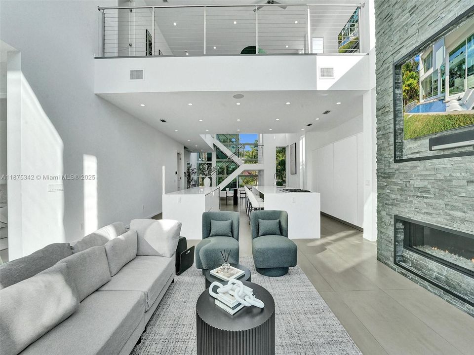 В аренду: $21,900 (4 спален, 3 ванн, 3804 Квадратных фут)