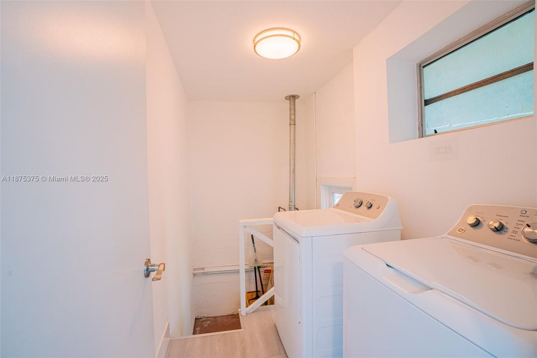 最近租的: $3,900 (4 贝兹, 2 浴室, 1468 平方英尺)