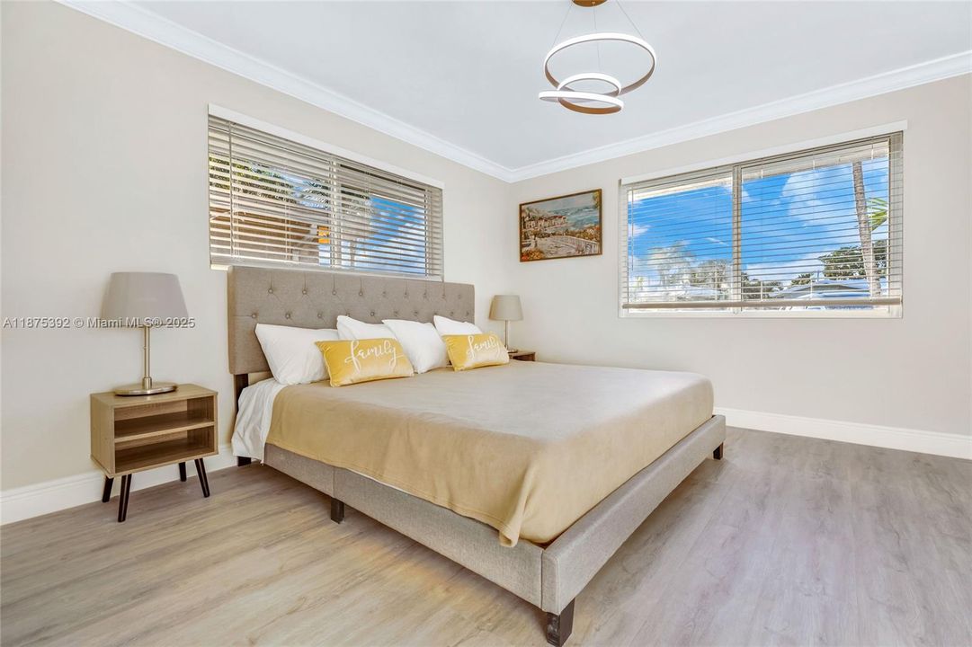 For Rent: $8,000 (4 beds, 3 baths, 2262 Square Feet)