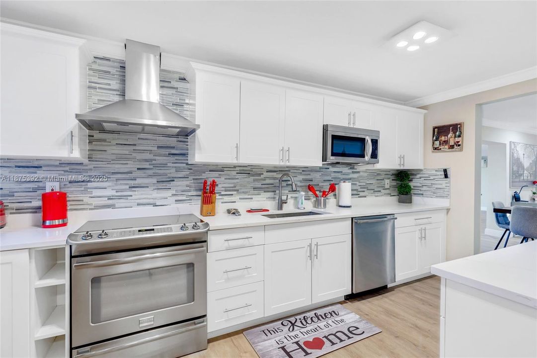 For Rent: $8,000 (4 beds, 3 baths, 2262 Square Feet)