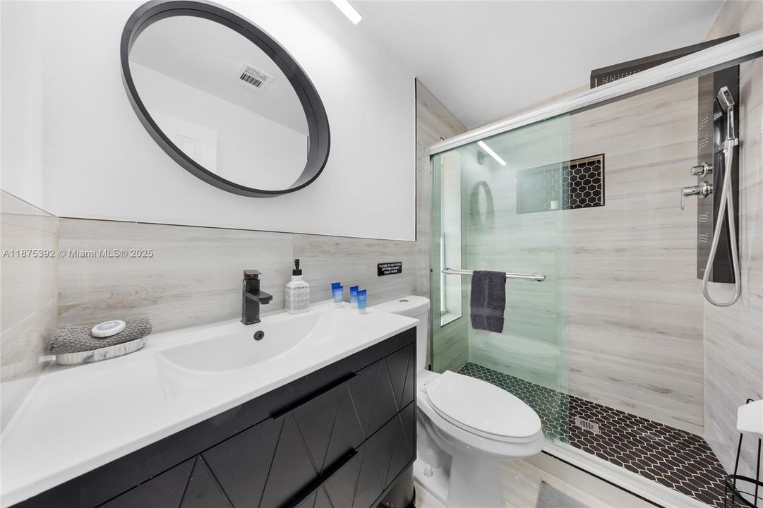 For Rent: $8,000 (4 beds, 3 baths, 2262 Square Feet)