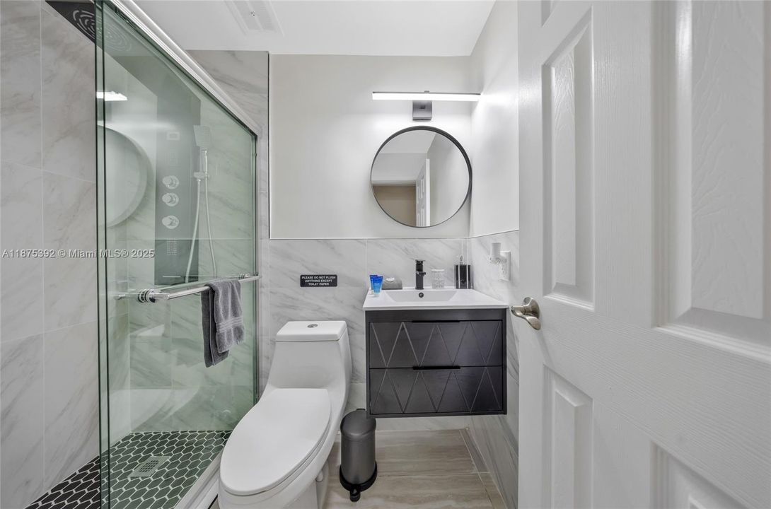 For Rent: $8,000 (4 beds, 3 baths, 2262 Square Feet)