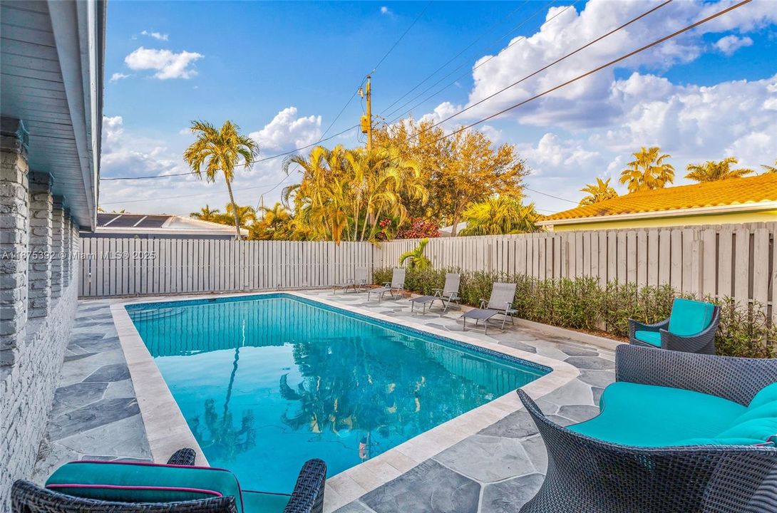 For Rent: $8,000 (4 beds, 3 baths, 2262 Square Feet)