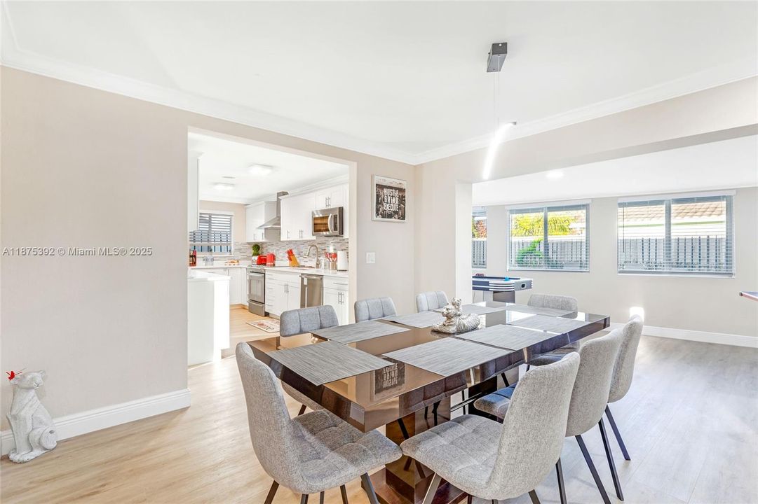 For Rent: $8,000 (4 beds, 3 baths, 2262 Square Feet)