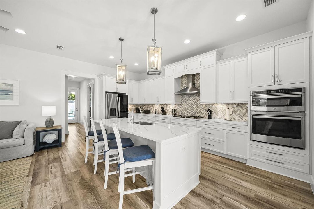 12-web-or-mls-19914 Front Beach Rd-12