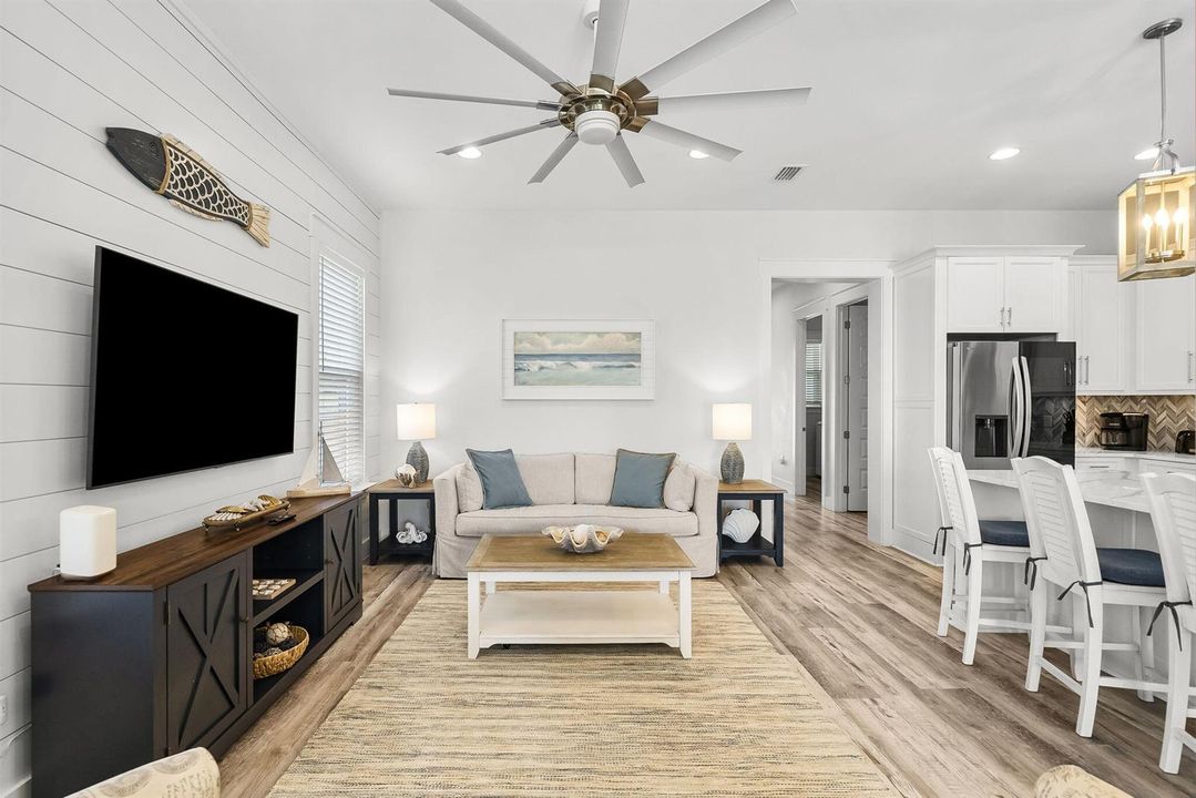 10-web-or-mls-19914 Front Beach Rd-10