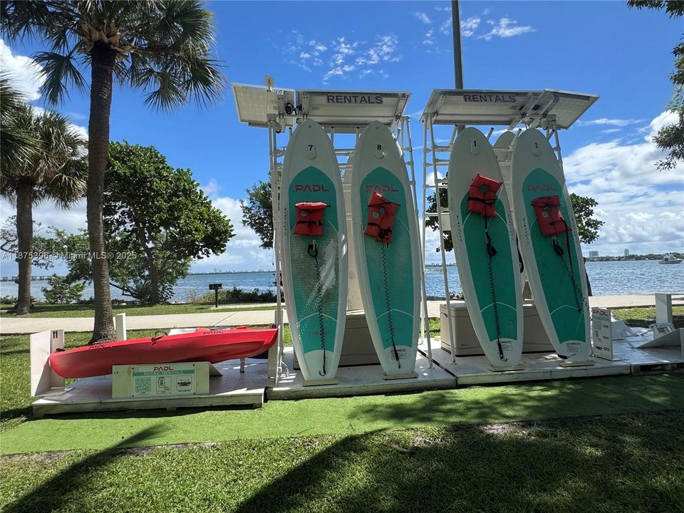 На продажу: $380,000 (1 спален, 1 ванн, 726 Квадратных фут)