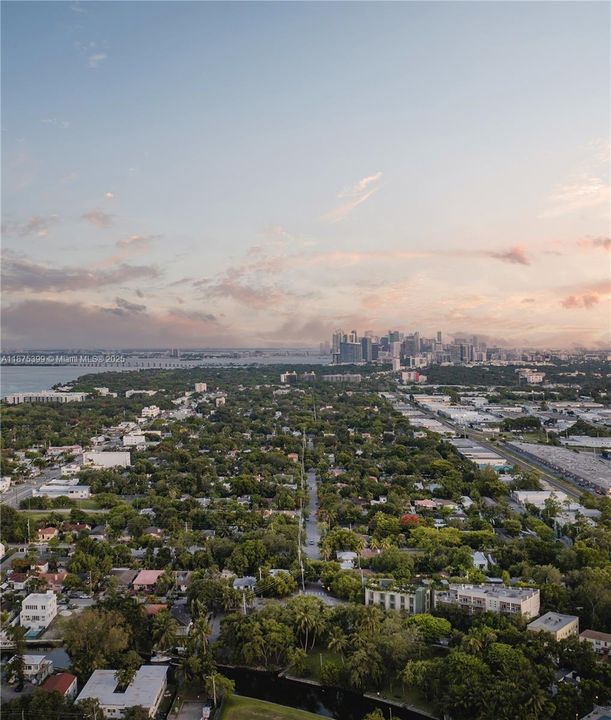 For Sale: $3,852,398 (4 beds, 4 baths, 3502 Square Feet)