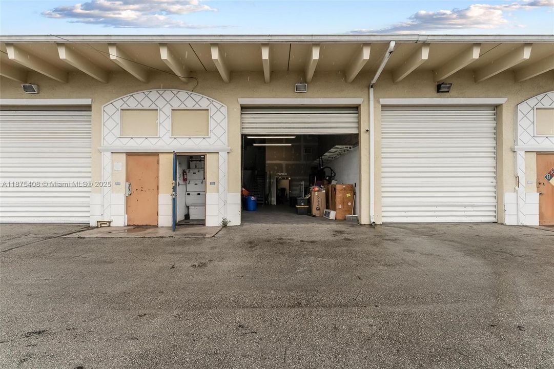 最近售出: $250,000 (0 贝兹, 0 浴室, 0 平方英尺)