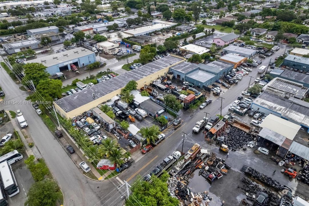 最近售出: $250,000 (0 贝兹, 0 浴室, 0 平方英尺)