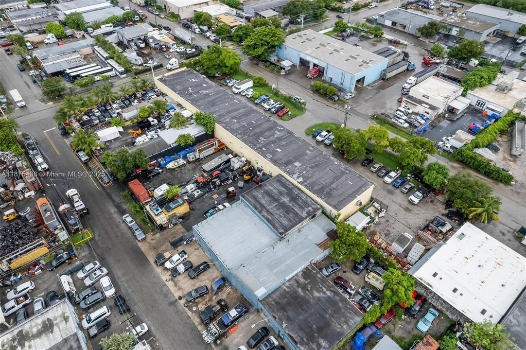 最近售出: $250,000 (0 贝兹, 0 浴室, 0 平方英尺)