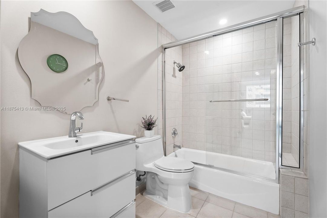 Недавно арендовано: $6,450 (3 спален, 3 ванн, 1488 Квадратных фут)