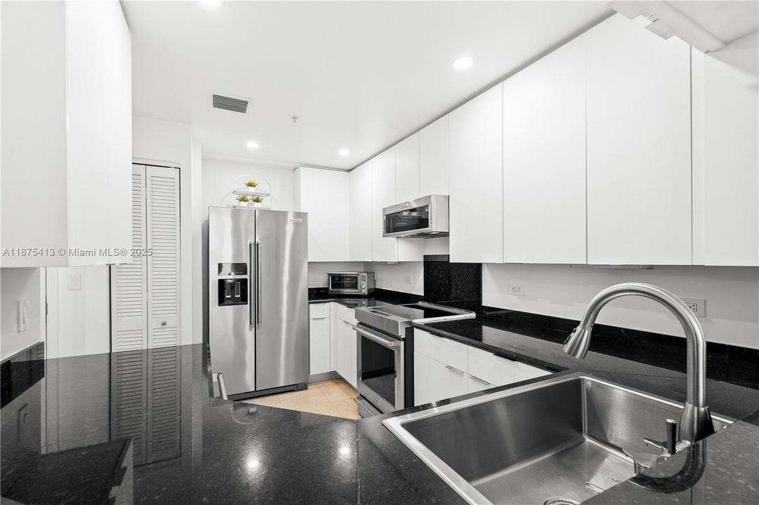 Недавно арендовано: $6,450 (3 спален, 3 ванн, 1488 Квадратных фут)